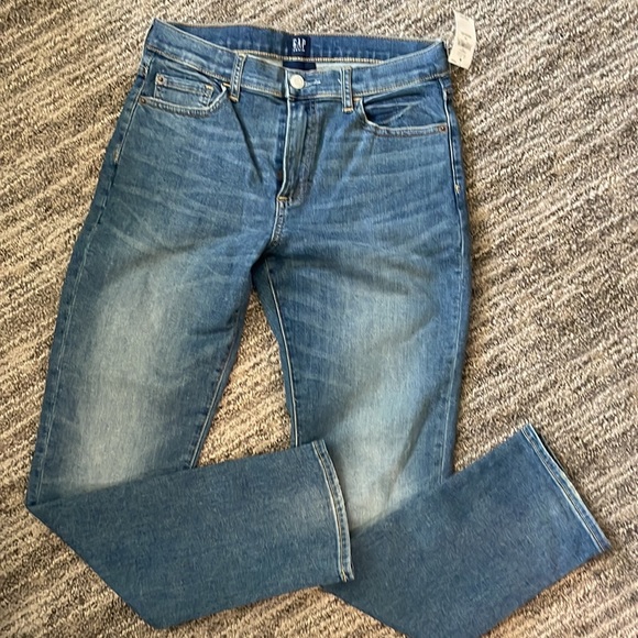 GapKids jeans - stretch athletic fit NWT - Picture 3 of 4